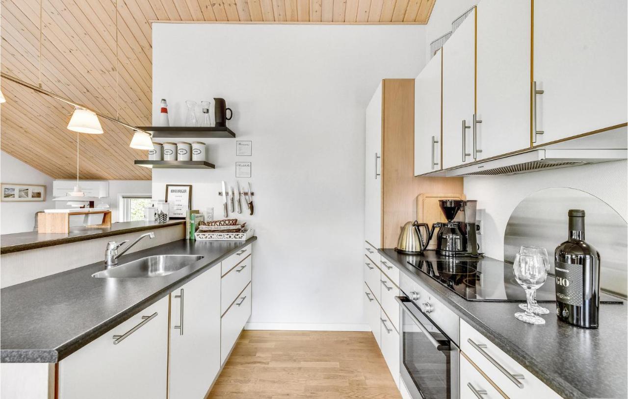Cozy Home In Tarm With Kitchen Zewnętrze zdjęcie