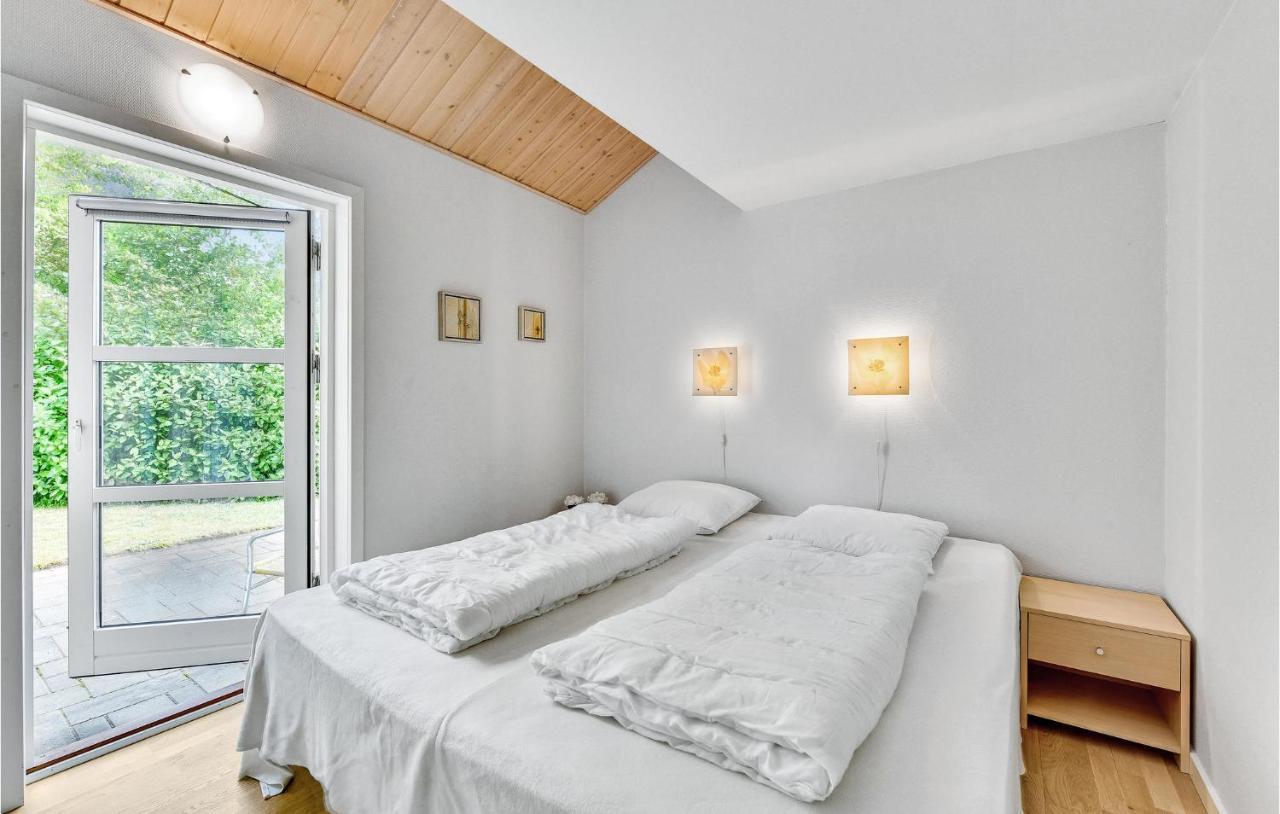 Cozy Home In Tarm With Kitchen Zewnętrze zdjęcie