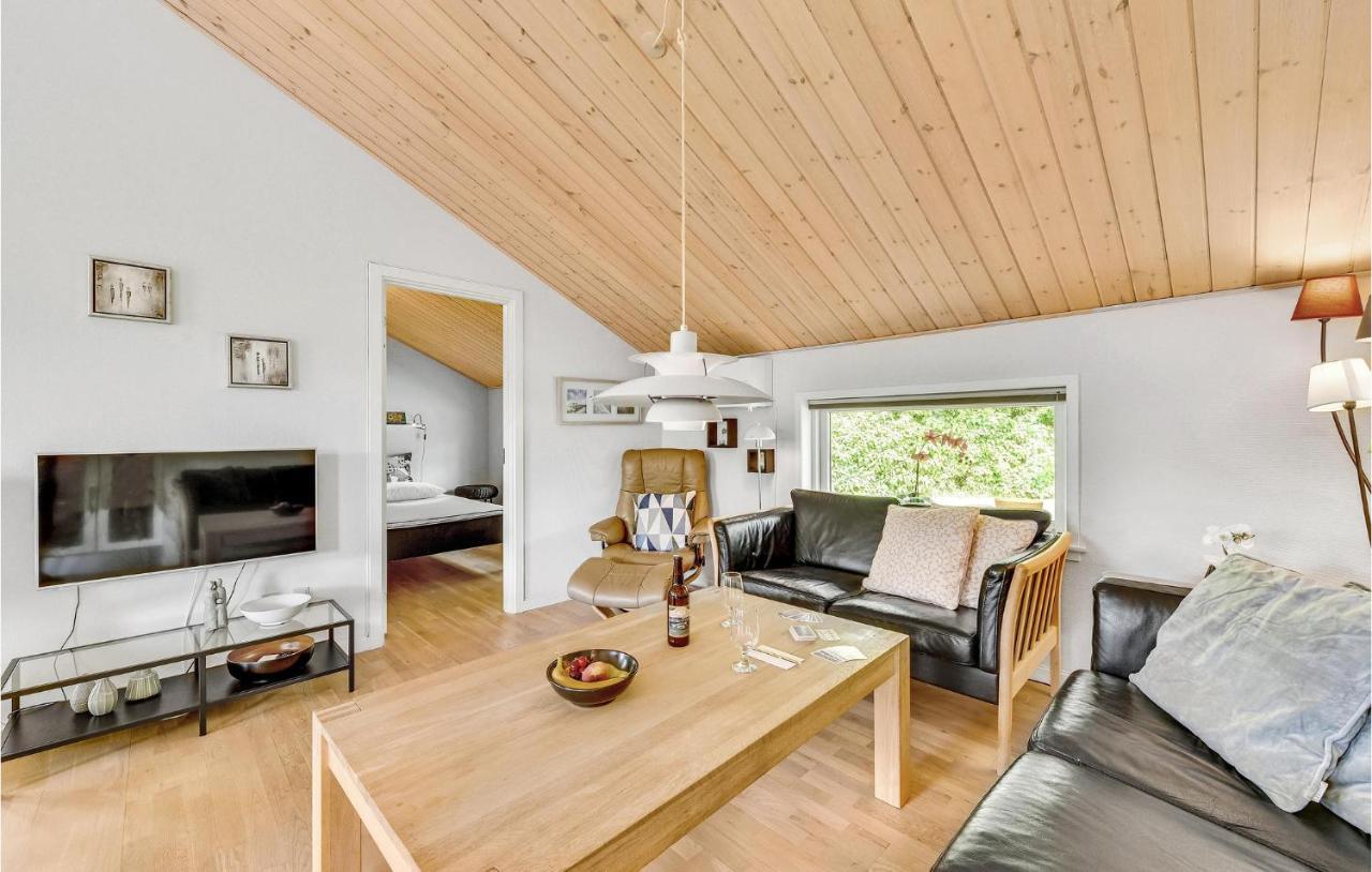 Cozy Home In Tarm With Kitchen Zewnętrze zdjęcie